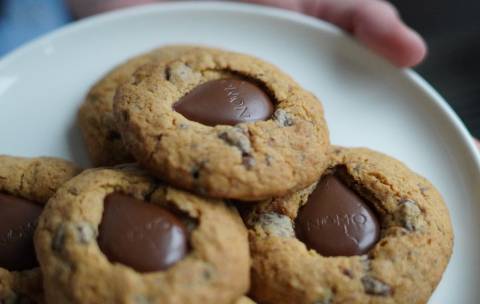 NOMO Chocolate Chip Cookies