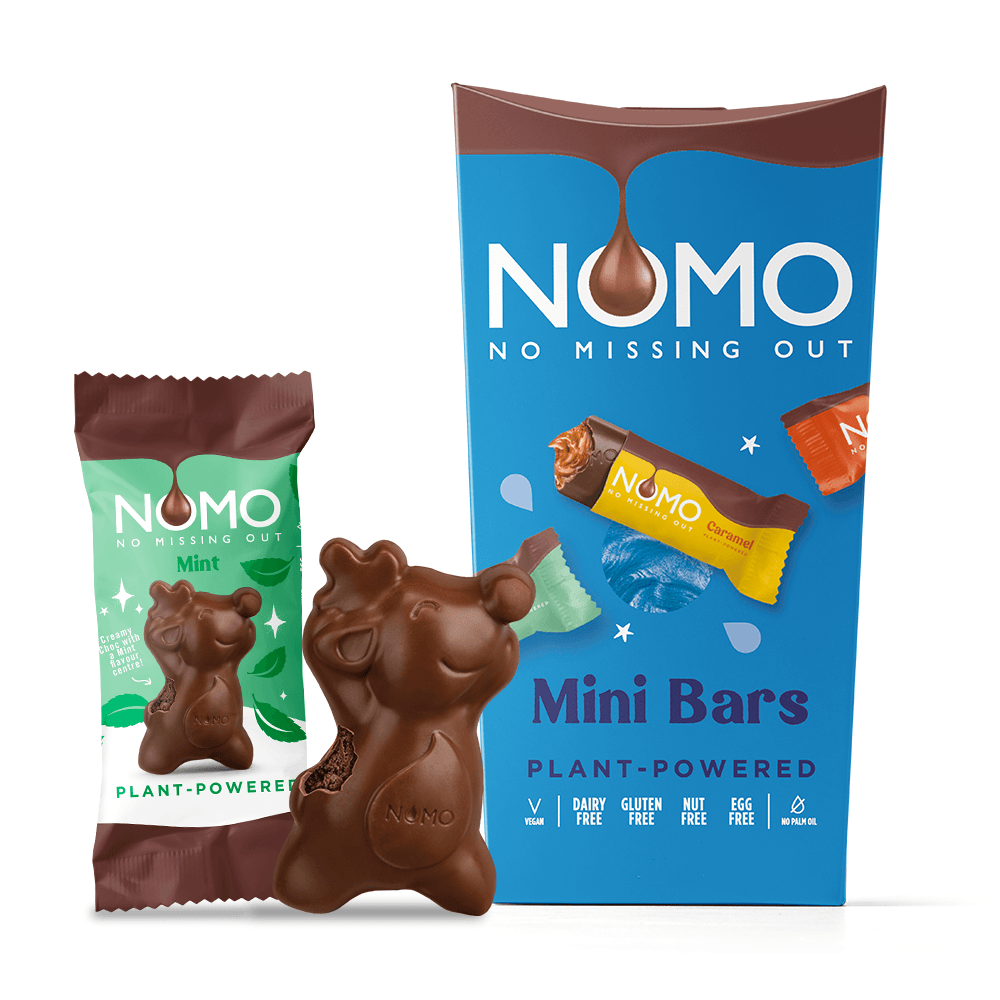 Nomo Ultimate Sharing Box and NOMO Mint Reindeer, and one unwrapped milk-chocolate-reindeer-shaped chocolate in front on a white background.